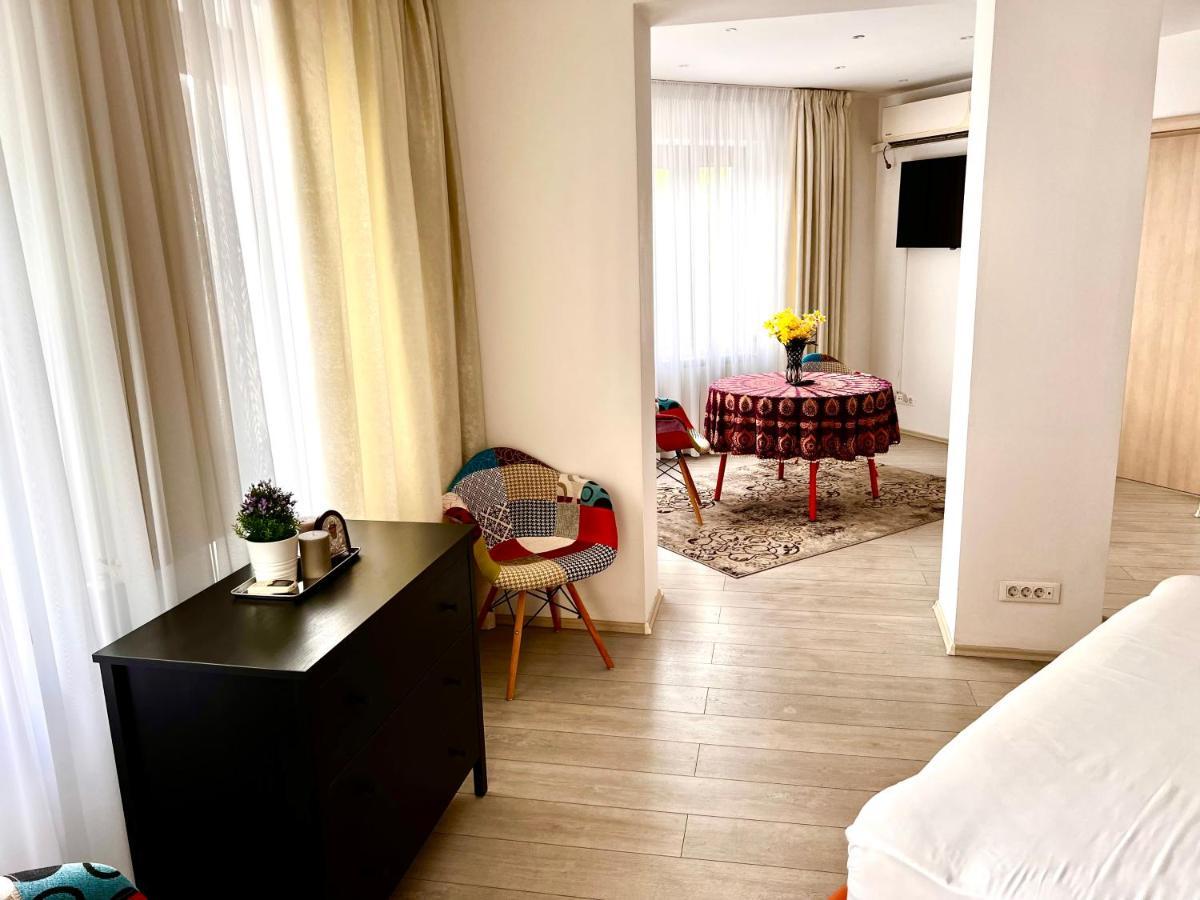 Apartament La Vie E Parisienne Bucureşti